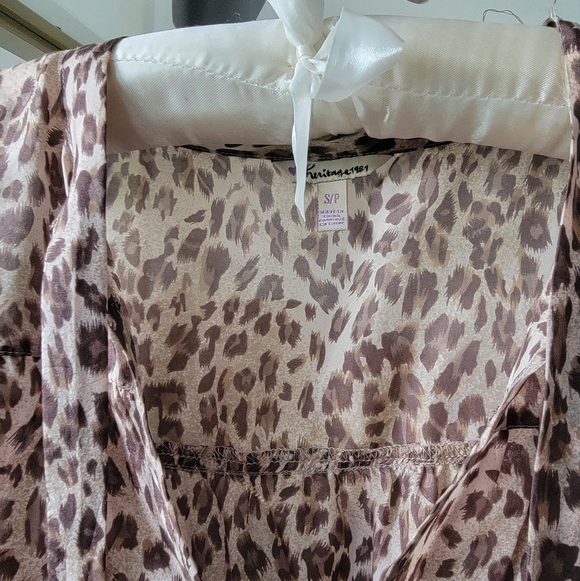 Heritage 1981 Leopard Print Sleeveless Silk Tunic Top Size Small/Petite - Picture 4 of 4